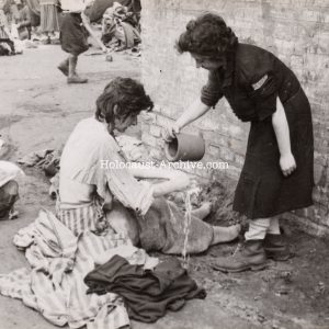 Bergen-Belsen - Photo of two female prisoners washing their hands