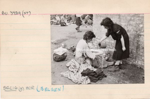 Bergen-Belsen - Photo of two female prisoners washing their hands